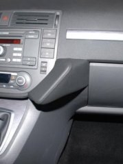 Mobile phone holder next to the car radio Ford C-Max MK1 (2003-2010)